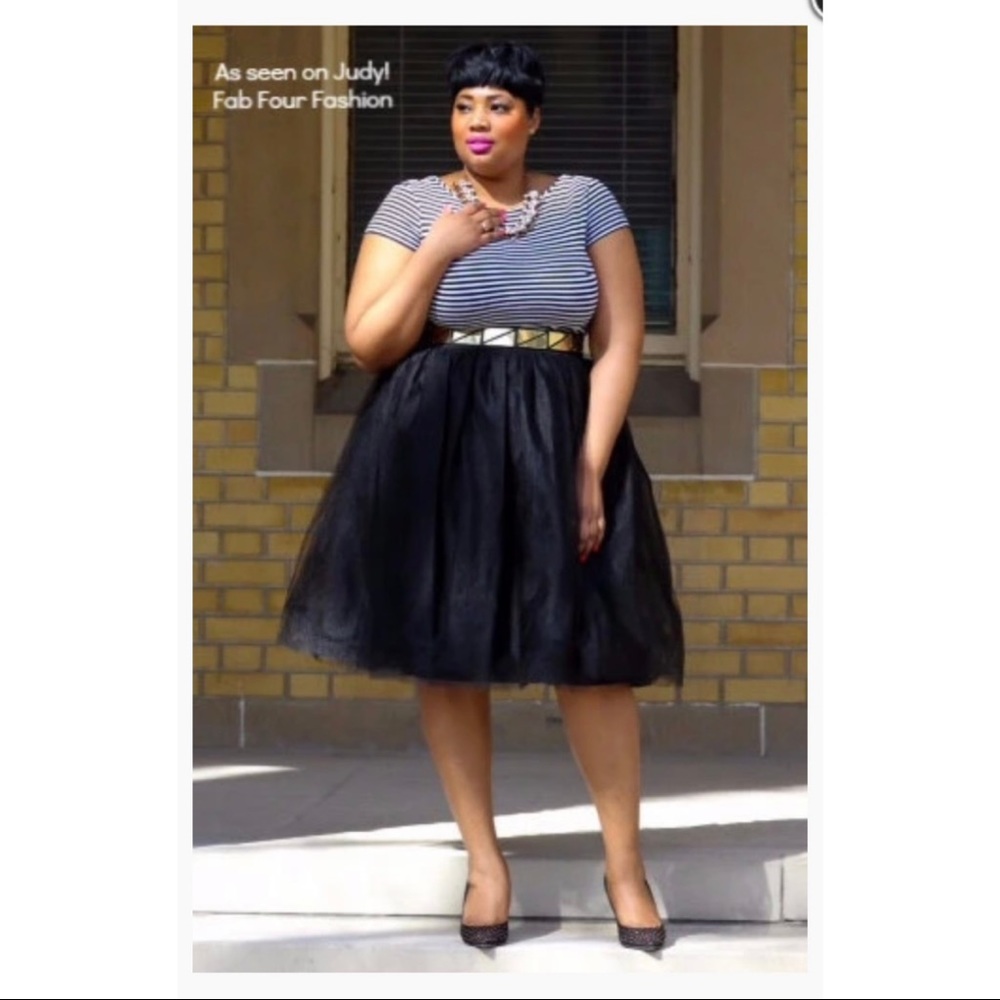 NWT Society+ Black Tulle Skirt Size 26/28